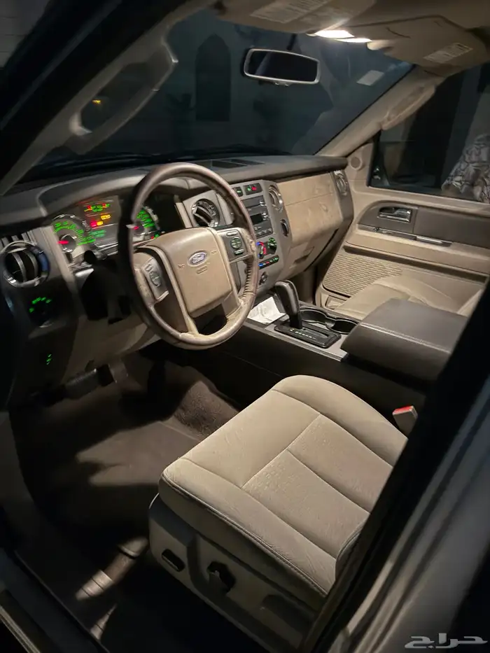 فورد اكسبيدشن 2011 8