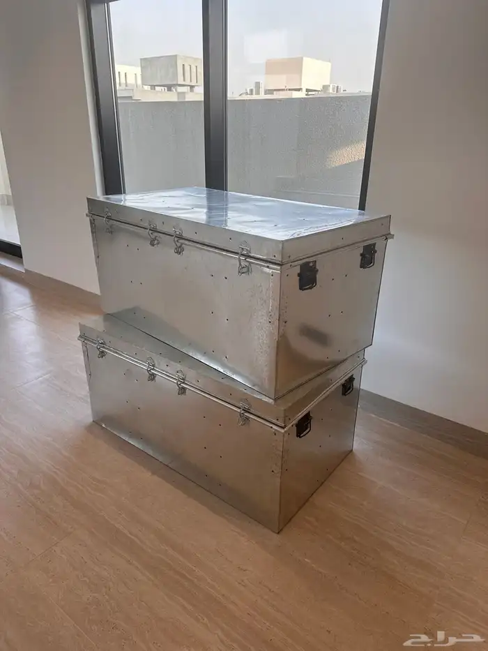 شنط حديد بسعر ممتاز (البيع سريع) 0