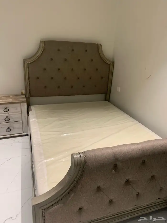 عرفه نوم اشلي 1