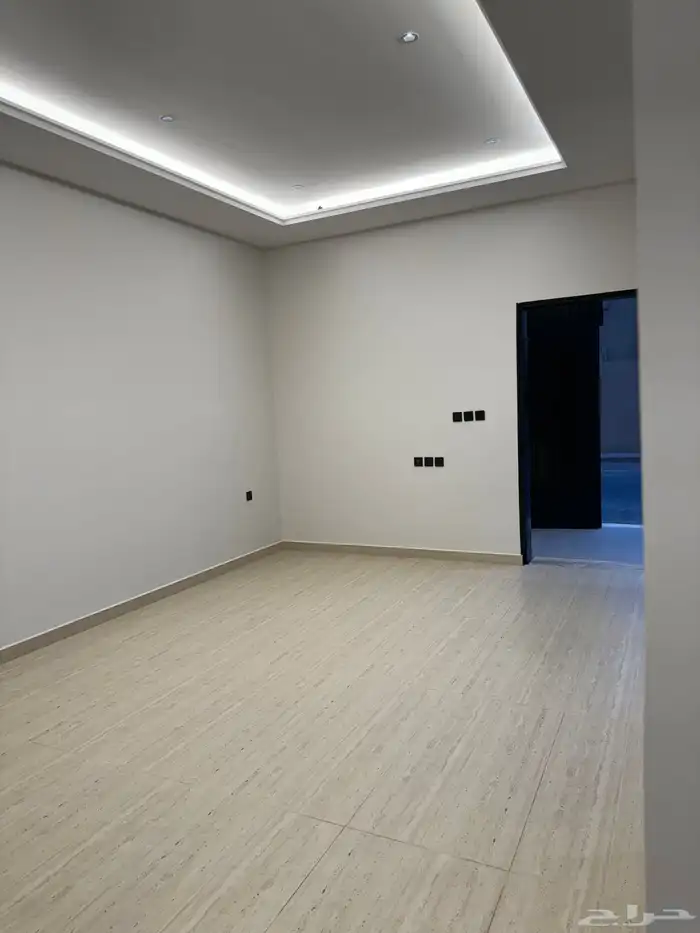 فله تاون هاوس في حي السويدي 1