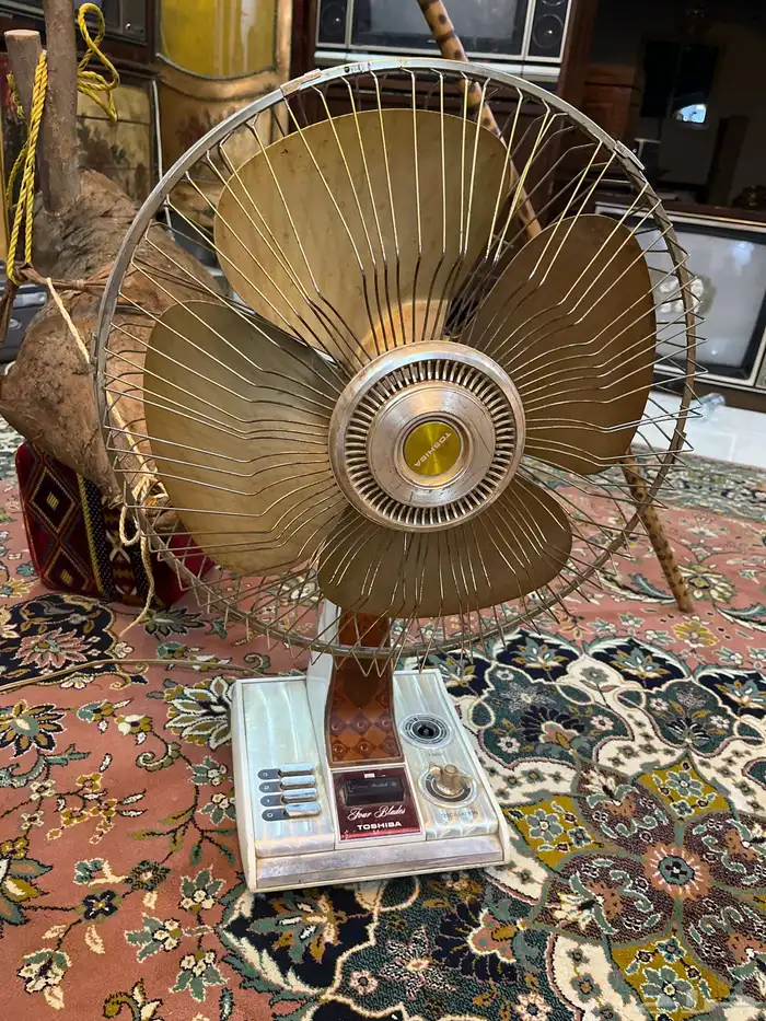 مروحة ام لمبه توشيبا 0