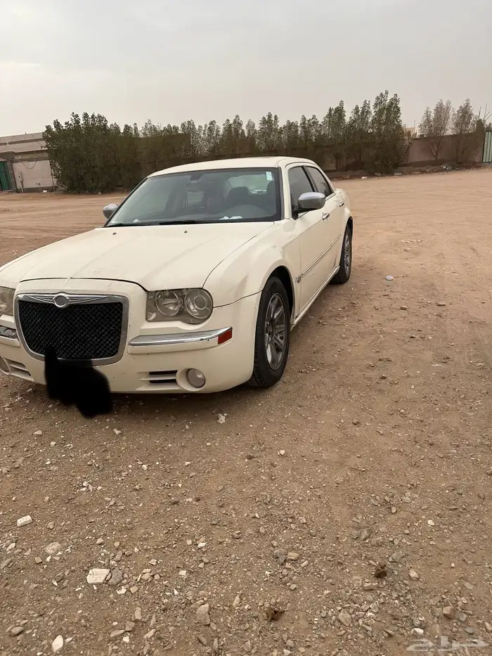 كرايزلر 2010 4