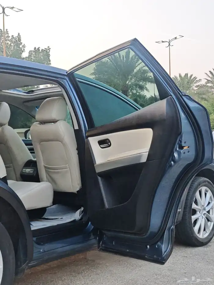 مازدا فل كامل Cx9 نظيف 54