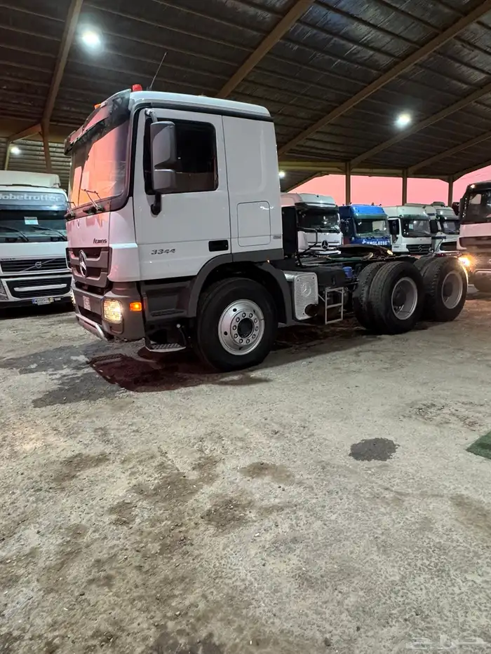 سكس راس اكترس العدد 4سيارات 0