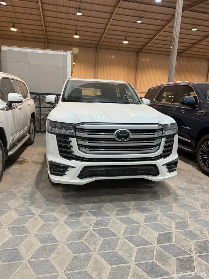 لاندكروزر جكسار رقم 5 فل كامل خليجي 2025 اصفار 3