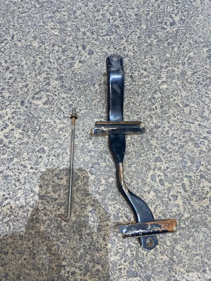 قطع غيار كرسيدا من 89 الى 96 49