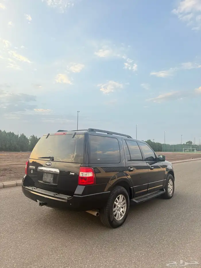 فورد اكسبدشن 2013 نص فل نظيف جدا 7