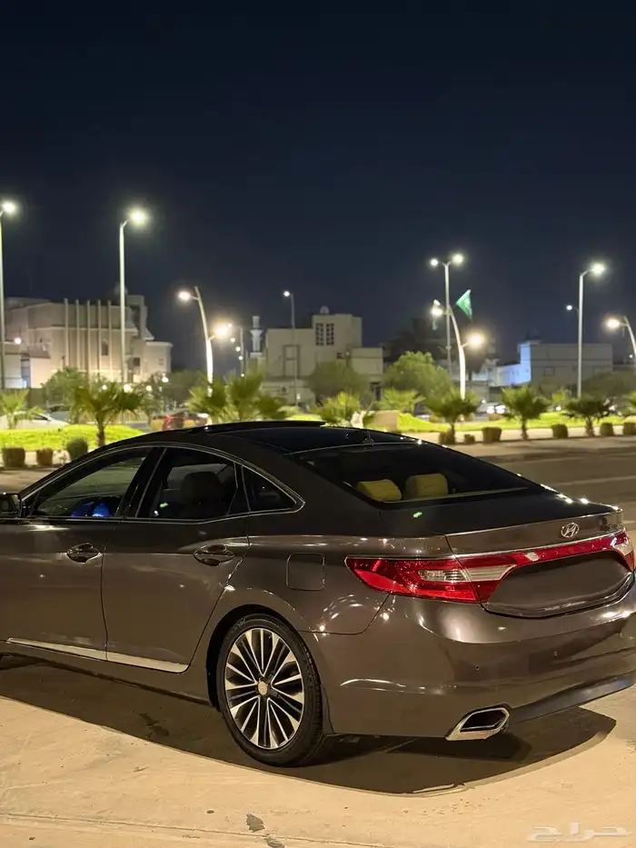 للبيع ازيرا 2016 4