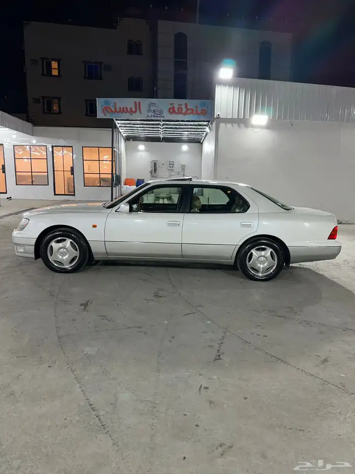 لكزس LS400 موديل 99 22