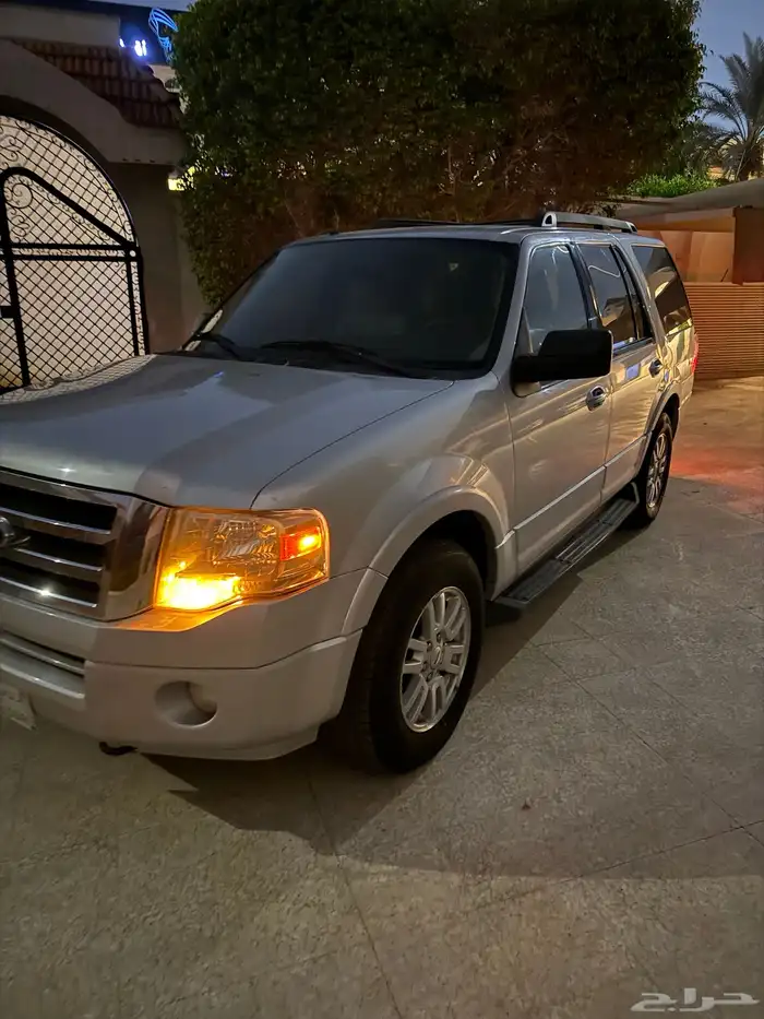 فورد اكسبيدشن 2011 3