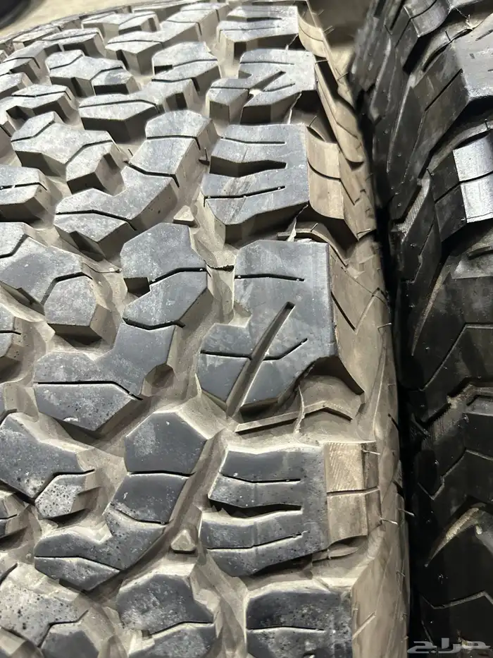 كفرات بي اف جودرتش نص حجري مقاس 265 70 17 12