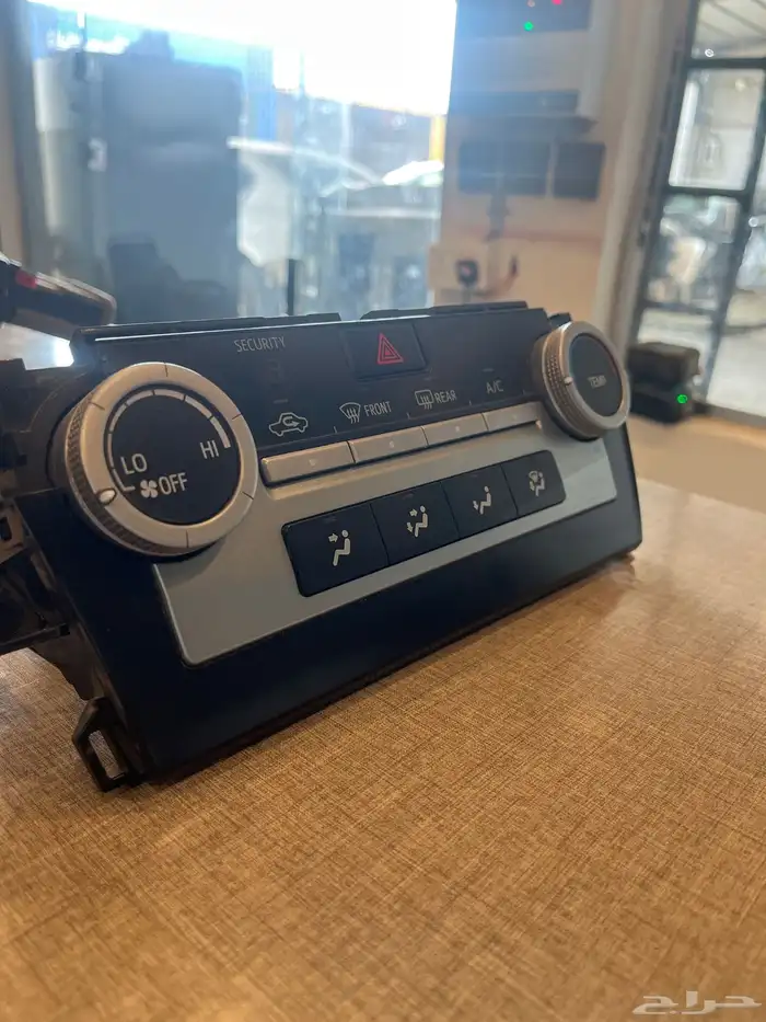 مفتاح مكيف كامري 1