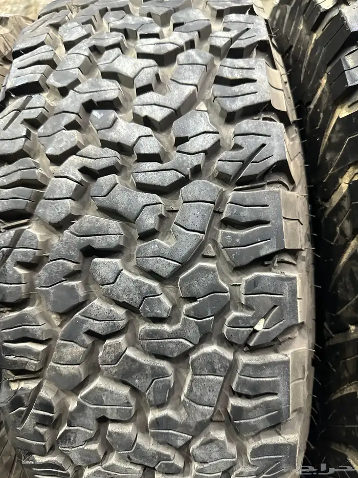 كفرات بي اف جودرتش نص حجري مقاس 265 70 17 14