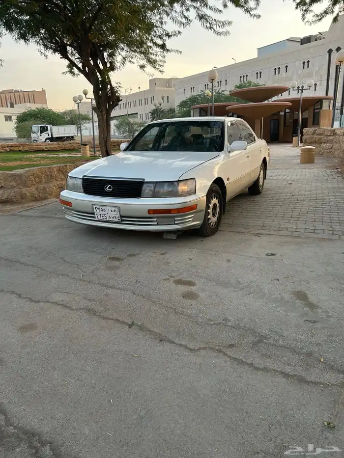 لكزس LS 400 1991 2