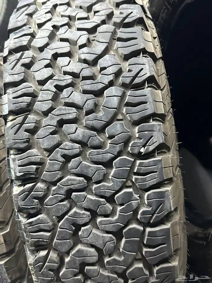 كفرات بي اف جودرتش نص حجري مقاس 265 70 17 33