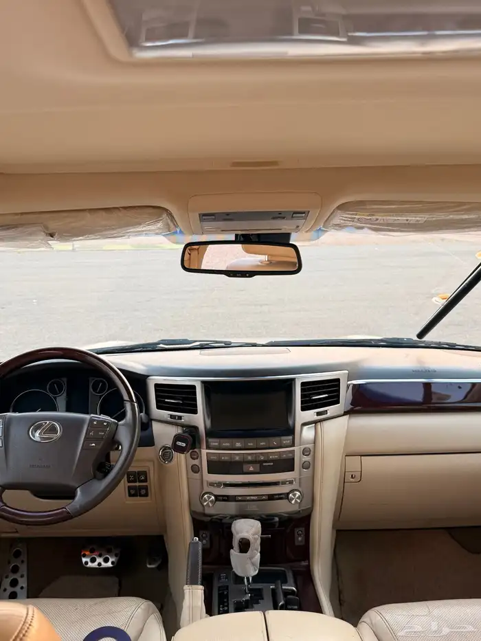 جيب لكززس LX570 2015 18