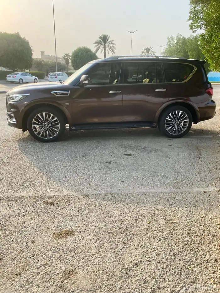 انفنتيتي2019 QX80 فل كامل اعلى فئة 8