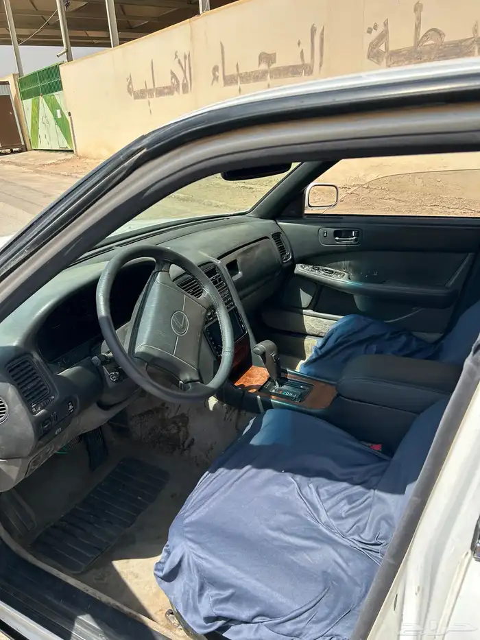 لكزس LS 400 1991 6