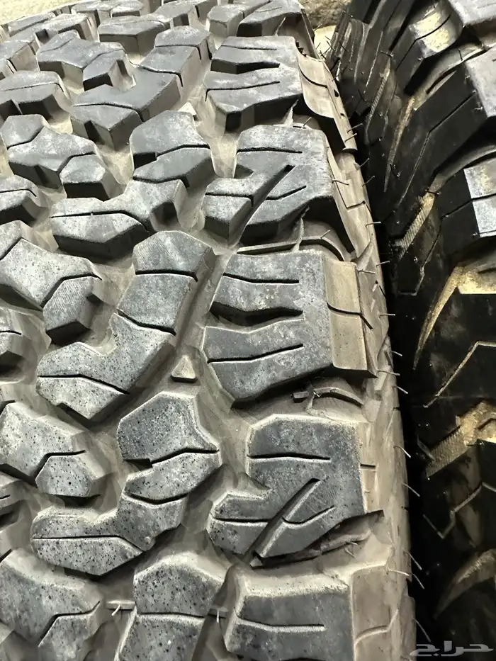 كفرات بي اف جودرتش نص حجري مقاس 265 70 17 18