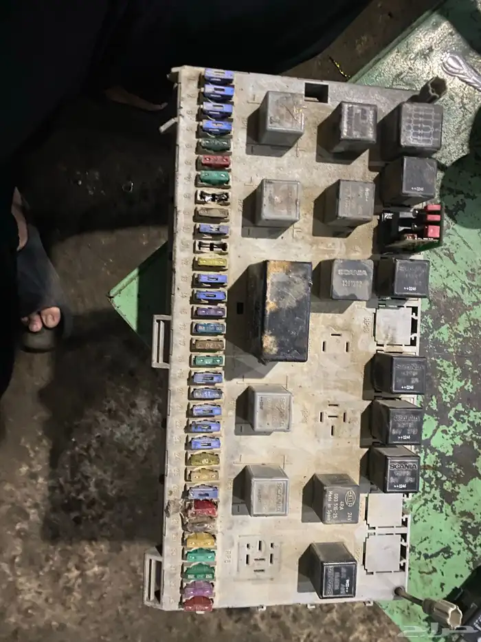 يوجد جميع الكبيوترات وا الفيوزات مرسيدس وامن وا سكانيه 2