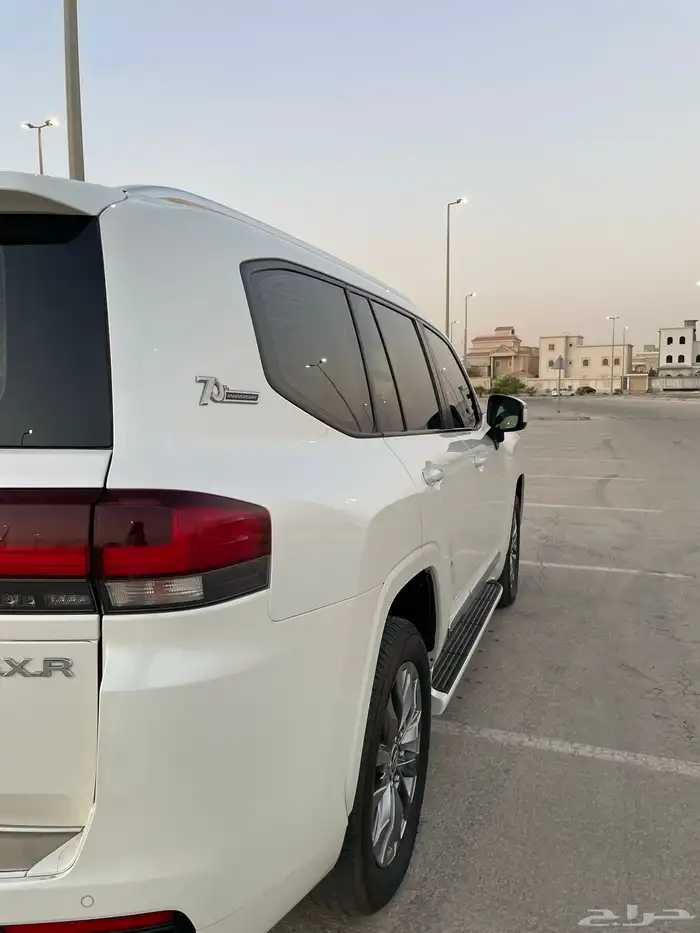 لاندكلوزر gxr 2022 L3 6