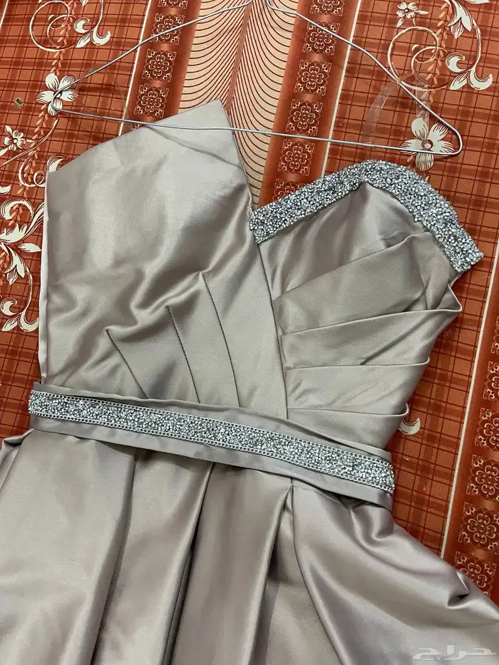 فساتين 4