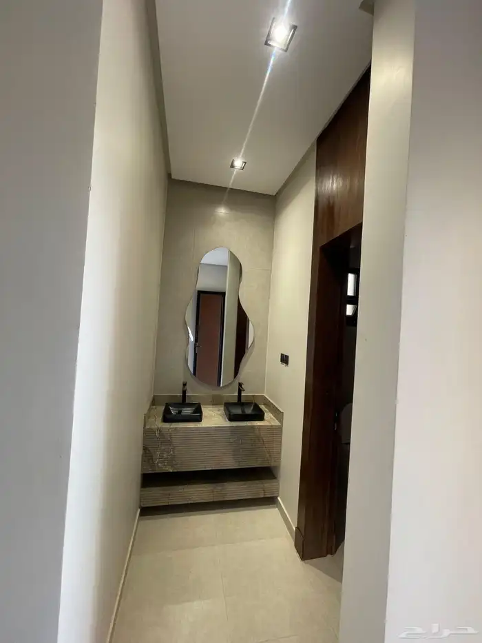 فله فاخره للايجار بحي البيان 11