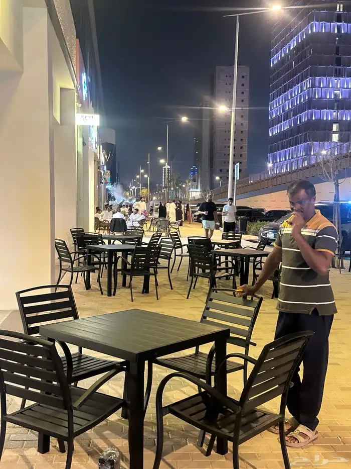 اطقم كراسي وطاولات للجلسات الخارجية ثقيلة 1