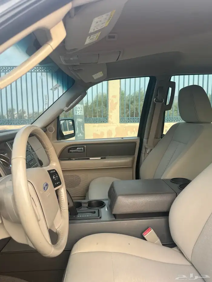 فورد اكسبدشن 2013 نص فل نظيف جدا 10