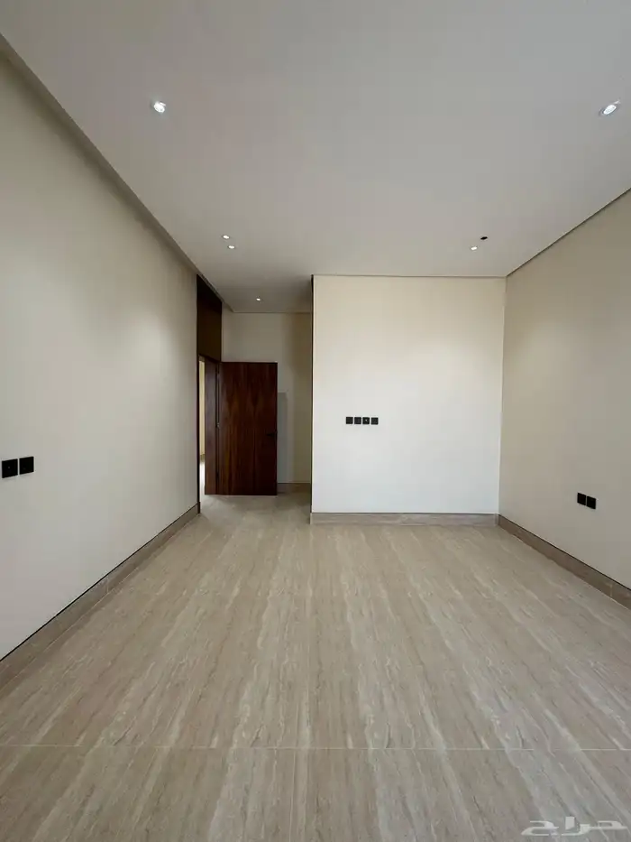 فلل مودرن 200 م حي المهديه 6