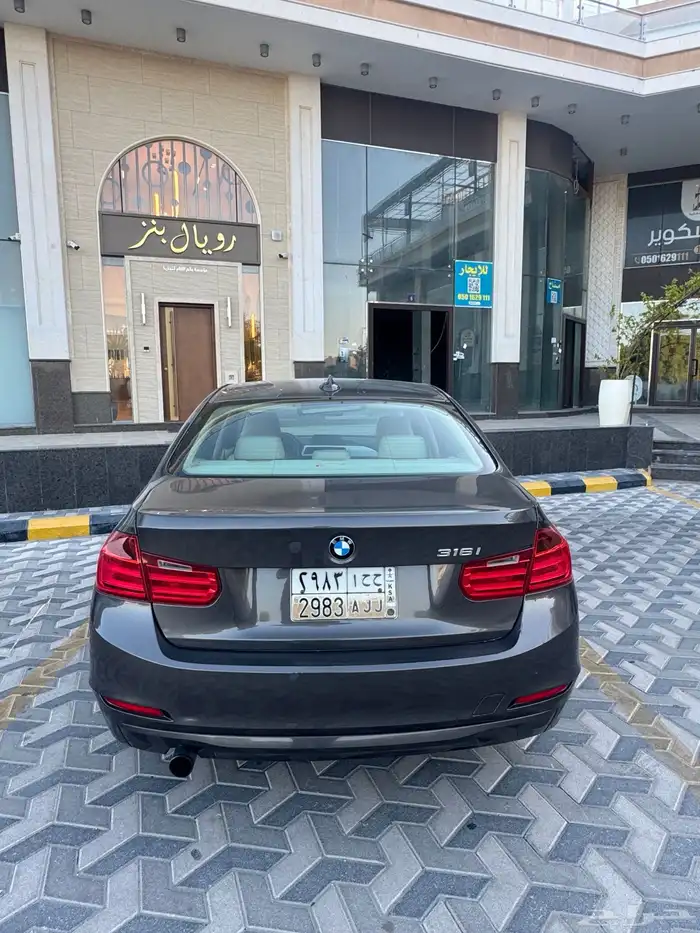 بي ام دبليو 316i 4