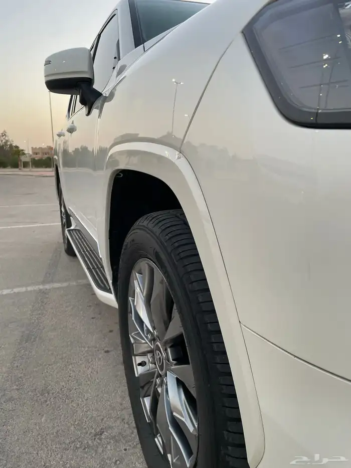 لاندكلوزر gxr 2022 L3 11
