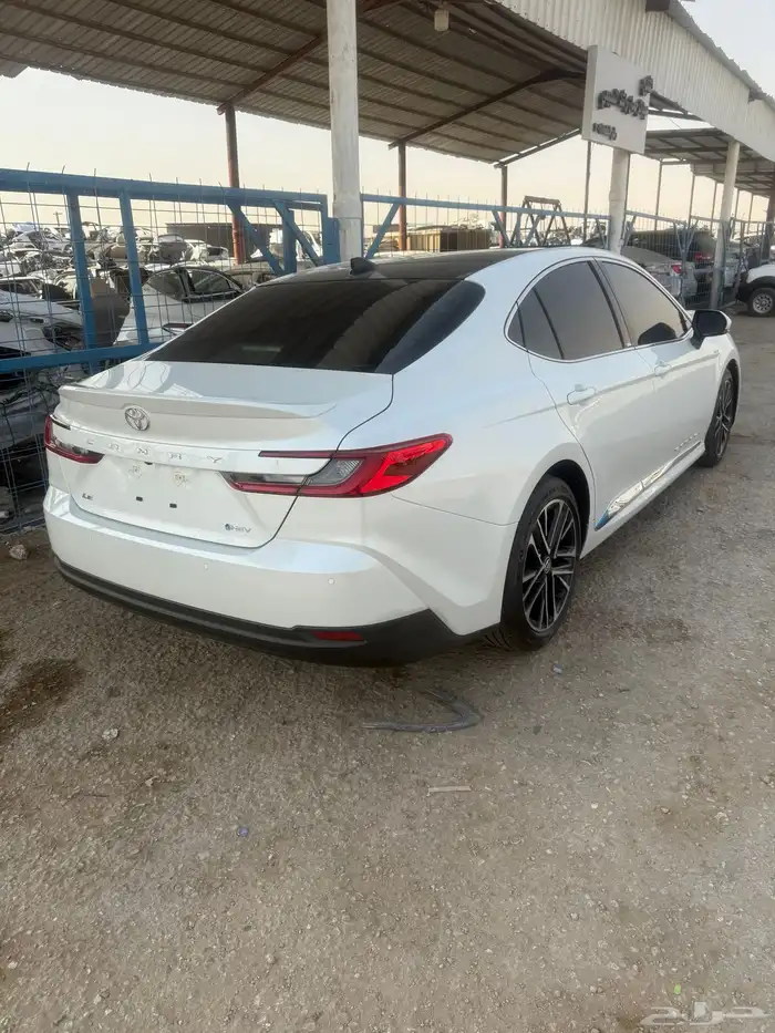 تشليح كامري هايبرد 2025 LE هايبرد قطع غيار شبه اصفار 0