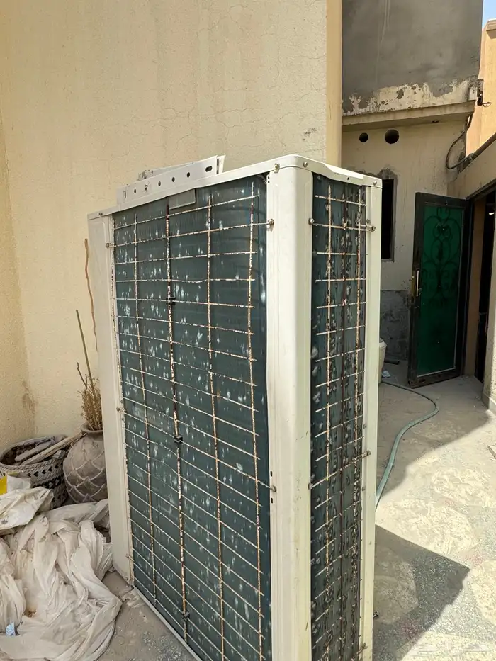 مكيف واقف - 36 ألف وحدة 2