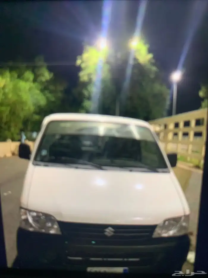 فان للإيجار 2025سوزكي 4