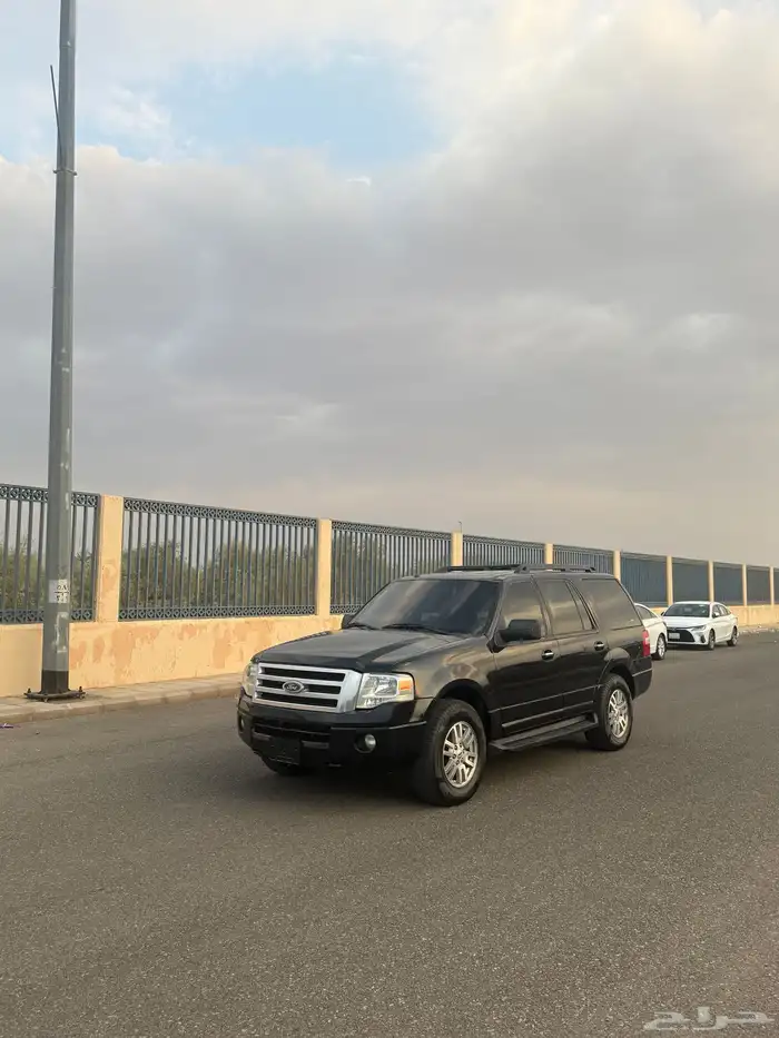 فورد اكسبدشن 2013 نص فل نظيف جدا 4