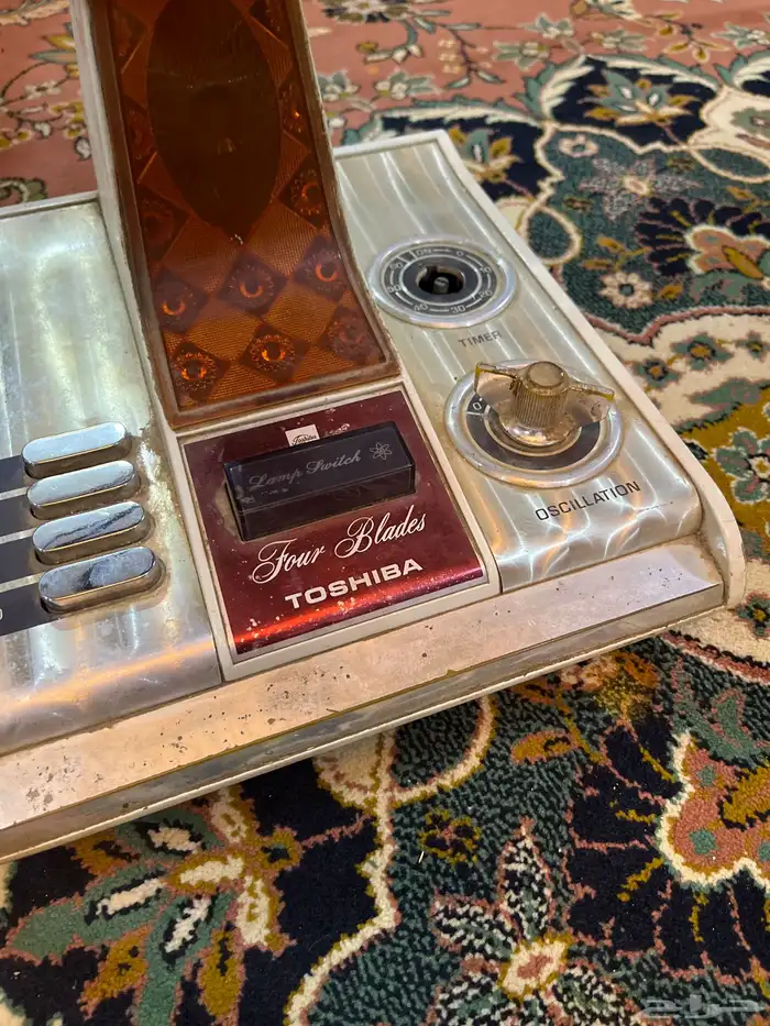 مروحة ام لمبه توشيبا 3