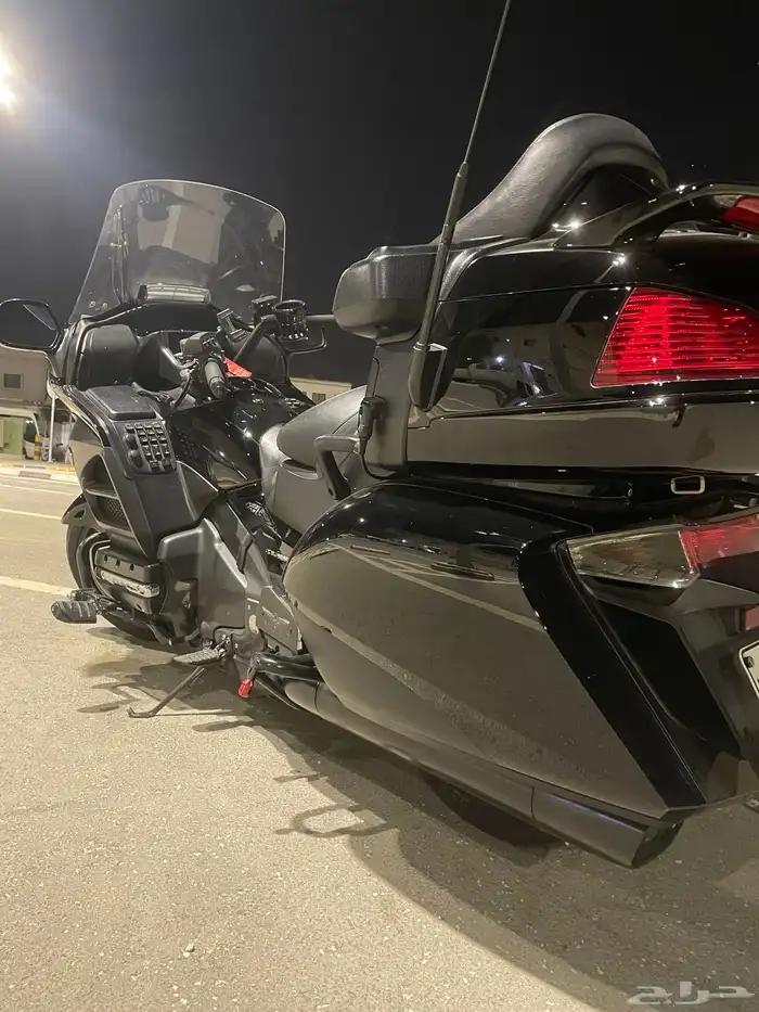 قولدوينق goldwing 2014 black edition 1