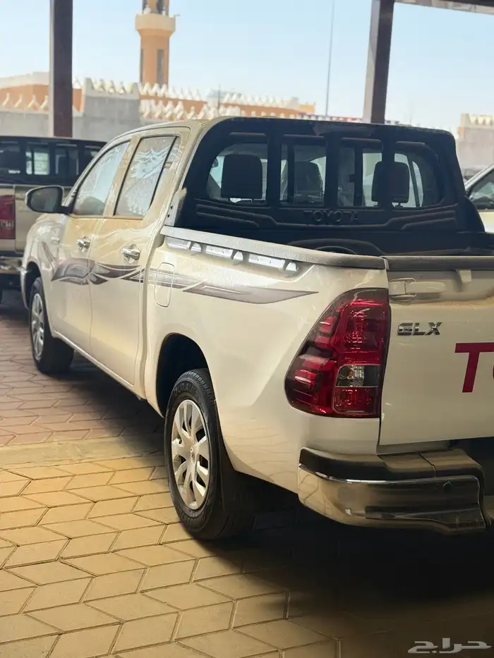 هايلوكس غمارتين GLX طيس بنزين سعودي 2025 3