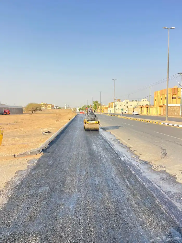 فرادة اسفلت صغيرة للايجار 1