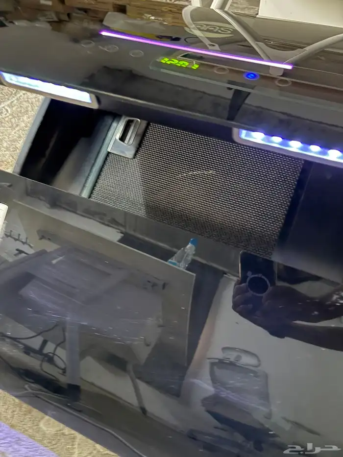 تلفزيون LG 50 بوصة - شفاط مطبخ - طاولات تقديم 14