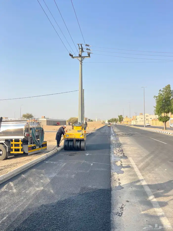 فرادة اسفلت صغيرة للايجار 2