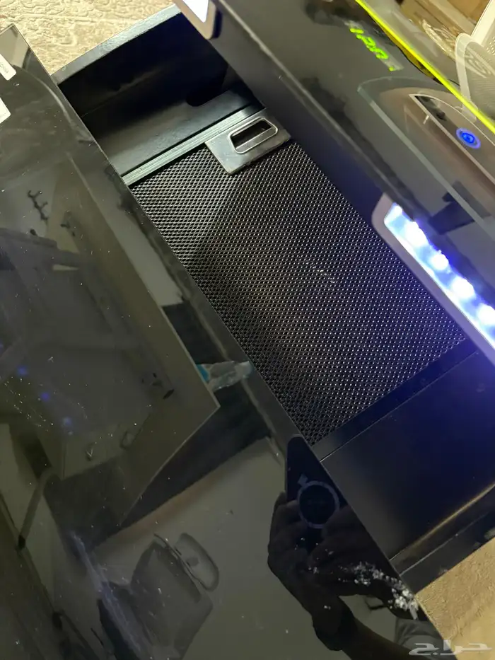 تلفزيون LG 50 بوصة - شفاط مطبخ - طاولات تقديم 15