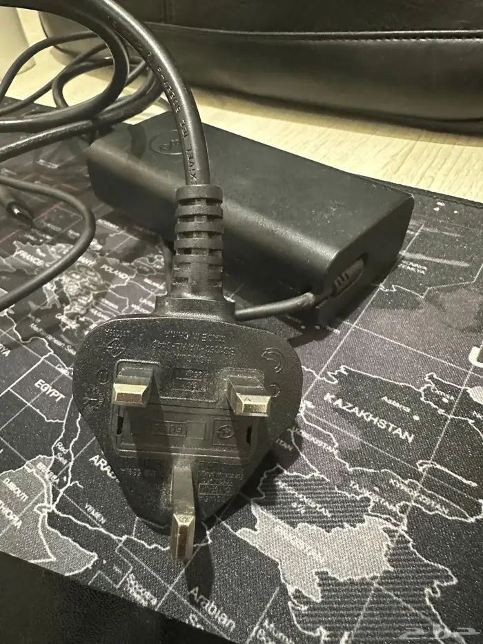 للبيع  شاحن لابتوب Dell أصلي (USB-C) 1