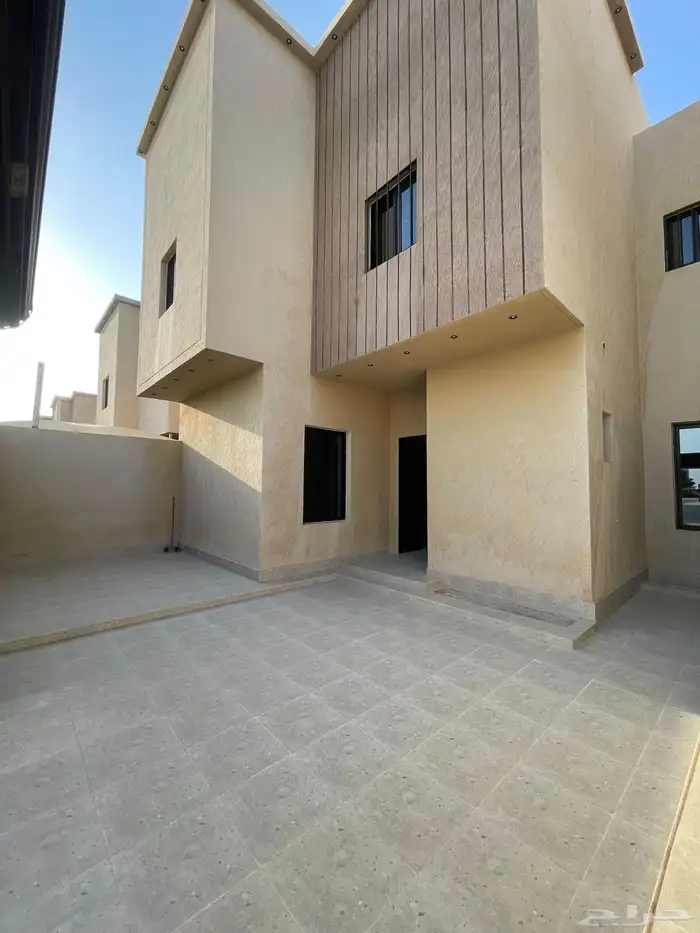 فله فاخره للايجار بحي البيان 10