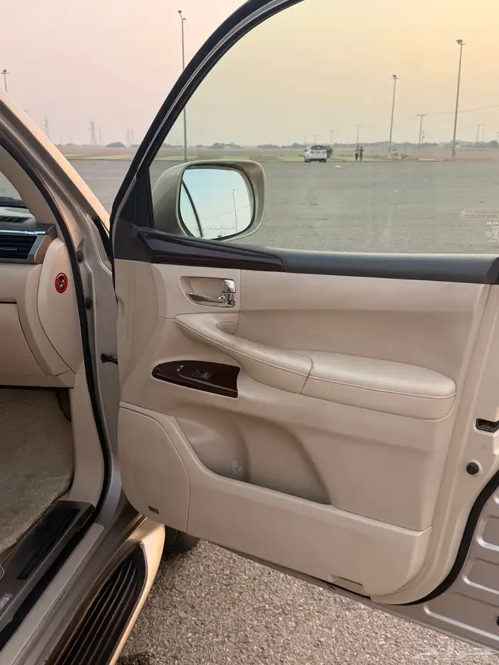 جيب لكززس LX570 2015 8
