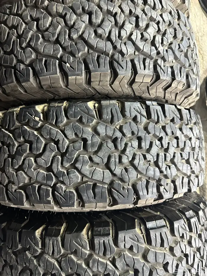 كفرات بي اف جودرتش نص حجري مقاس 265 70 17 6