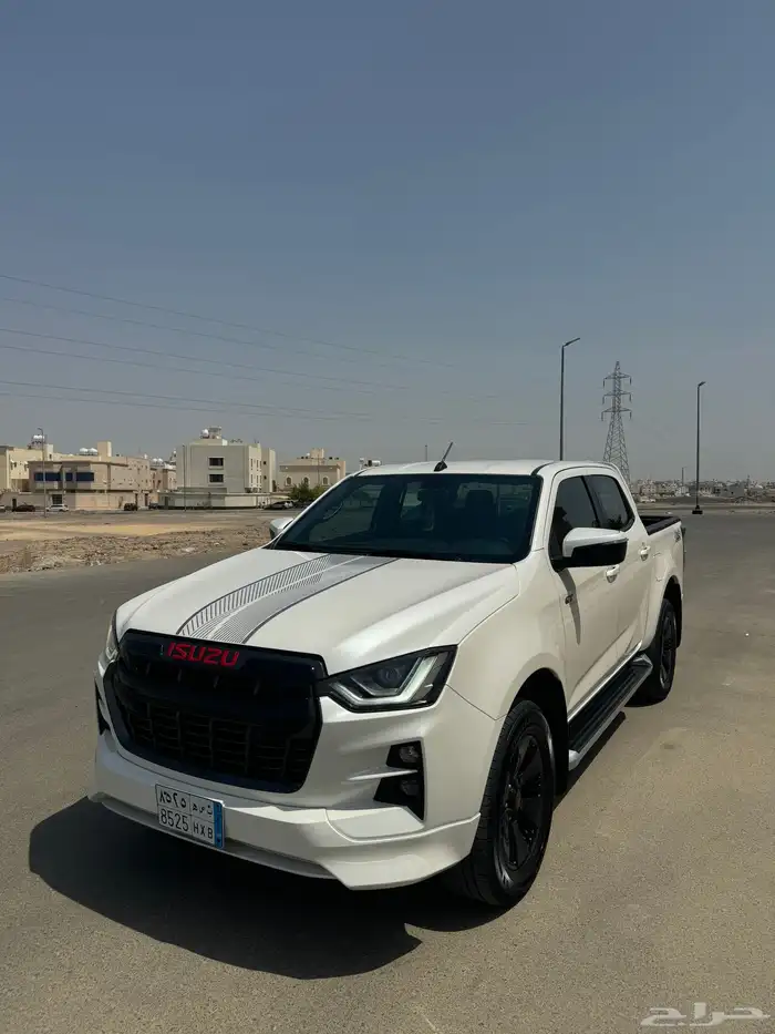 ايسوزو ديماكس غمارتين 2023 فل كامل GT 0
