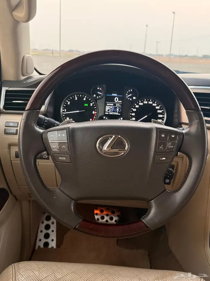 جيب لكززس LX570 2015 20