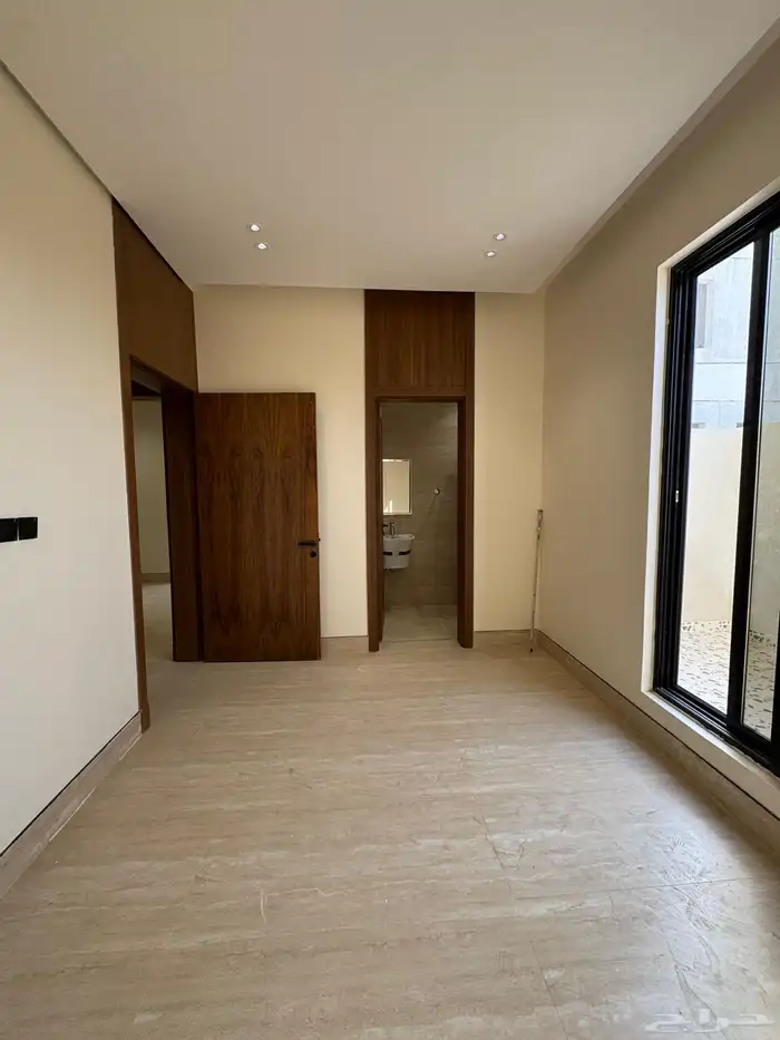 فلل مودرن 200 م حي المهديه 10